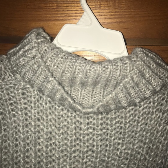 Sweater - Picture 2 of 3